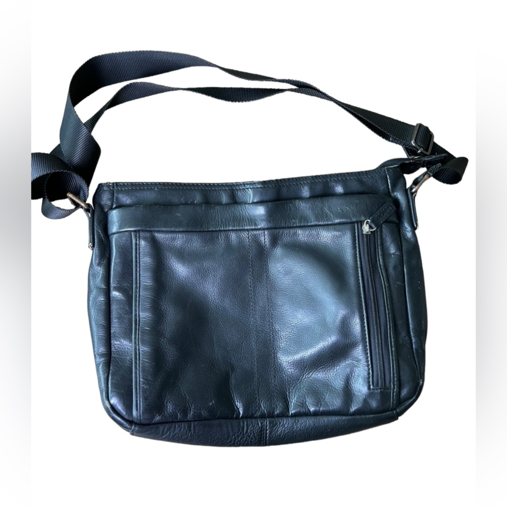 Mancini Black Leather Shoulder Bag
